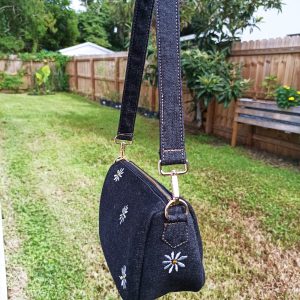 small shoulder handbag