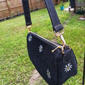 small shoulder handbag