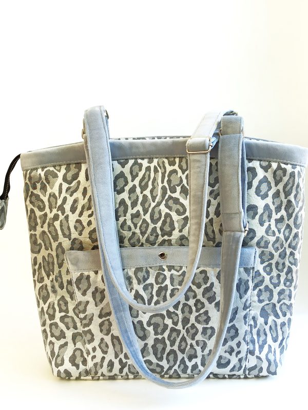 women handmade tote bag